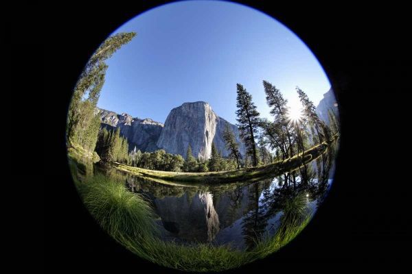 CA, Yosemite Capitan and the Merced River